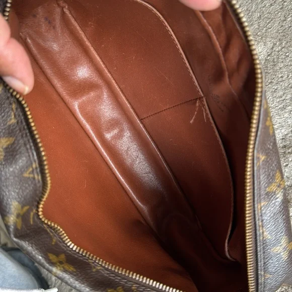 Louis Vuitton Compiegne 28 leather vanity case
Very good condition - Picture 10 of 17